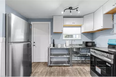 135 Delmar Ave #C, Fort Myers Beach, FL 33931 - Photo 5