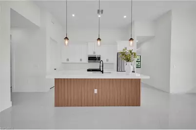 2515 Santa Barbara Blvd N, Cape Coral, FL 33993 - Photo 17