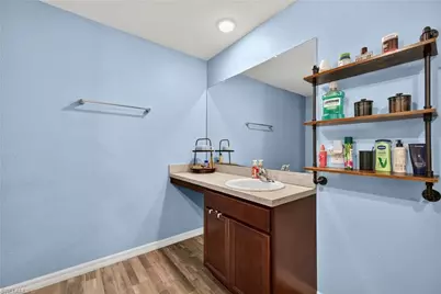 1511 NE 13th Ter, Cape Coral, FL 33909 - Photo 19