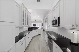 9721 Keel Ct, Fort Myers, FL 33919 - Photo 19