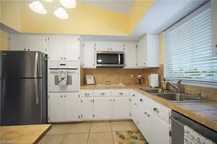 4613 SE 5th Ave, Cape Coral, FL 33904 - Photo 9