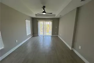 3919 NE 12th Ave, Cape Coral, FL 33909 - Photo 9