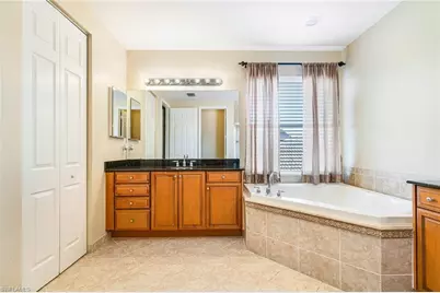 11196 Sand Pine Ct, Fort Myers, FL 33913 - Photo 17