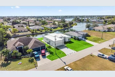 526 SE 4th St, Cape Coral, FL 33990 - Photo 41