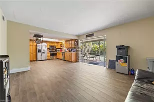 3001 SW 2nd Ct, Cape Coral, FL 33914 - Photo 9