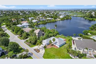1377 Sand Castle Rd, Sanibel, FL 33957 - Photo 39