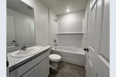 3401 NE 8th Pl, Cape Coral, FL 33909 - Photo 5