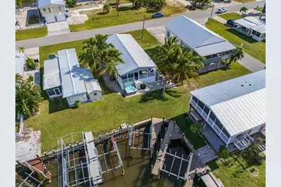 2801 York Rd, Saint James City, FL 33956 - Photo 27