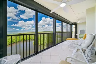 15 Bluebill Ave, Naples, FL 34108 - Photo 9