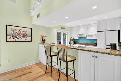 355 E Gulf Dr, Sanibel, FL 33957 - Photo 9