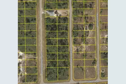 650 Montclair Ave S, Lehigh Acres, FL 33974 - Photo 5