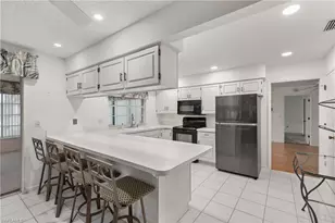 7076 E Brandywine Cir, Fort Myers, FL 33919 - Photo 3