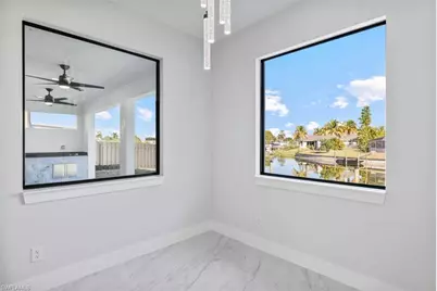 129 NE 12th Ct, Cape Coral, FL 33909 - Photo 11