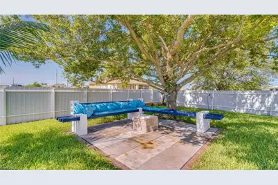 3322 NW 5th Ter, Cape Coral, FL 33993 - Photo 37