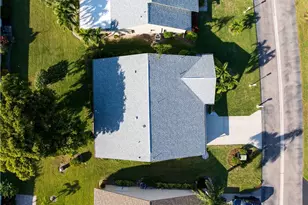 11235 Caravel Cir, Fort Myers, FL 33908 - Photo 35