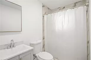 4293 Island Cir, Fort Myers, FL 33919 - Photo 21