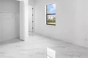 916 Sara Ave N, Lehigh Acres, FL 33971 - Photo 9