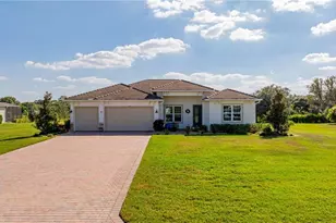 2140 Hickeys Creekside Dr, Alva, FL 33920 - Photo 1