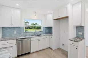 13724 River Forest Dr, Fort Myers, FL 33905 - Photo 11