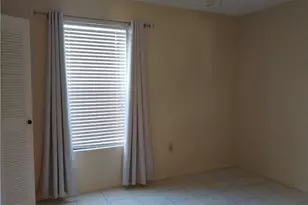 9265 Lake Park Dr, Fort Myers, FL 33919 - Photo 11