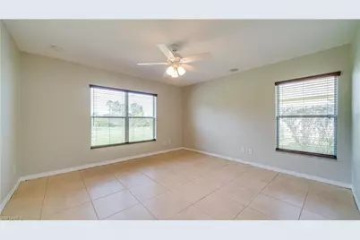 8130 Fountain Mist Blvd, Lehigh Acres, FL 33972 - Photo 15