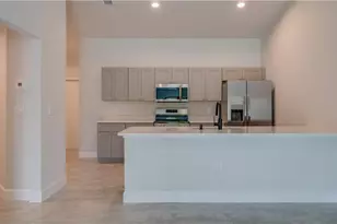 4604 SW 8th Ct, Cape Coral, FL 33914 - Photo 13