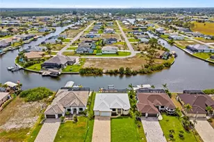 1817 NW 36th Pl, Cape Coral, FL 33993 - Photo 9