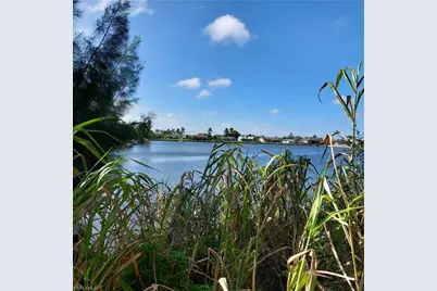 1326 SW 36th Ter, Cape Coral, FL 33914 - Photo 3