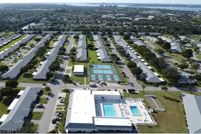 1322 S Brandywine Cir #1, Fort Myers, FL 33919 - Photo 33
