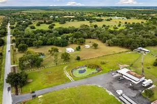 2404 Silver Lake Rd, Labelle, FL 33935 - Photo 35