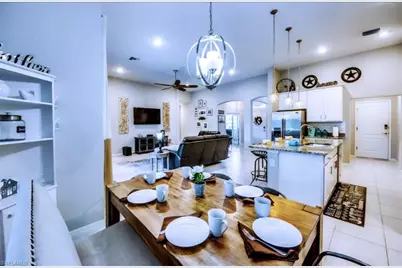 2541 SW 13th Ave, Cape Coral, FL 33914 - Photo 9