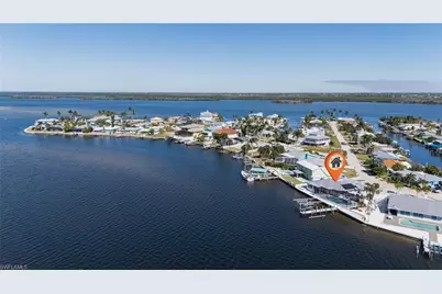 11787 Island Ave, Matlacha, FL 33993 - Photo 35