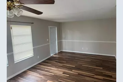 42 Temple Ct, Lehigh Acres, FL 33936 - Photo 3