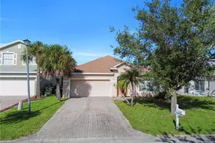 8125 Silver Birch Way, Lehigh Acres, FL 33971 - Photo 35