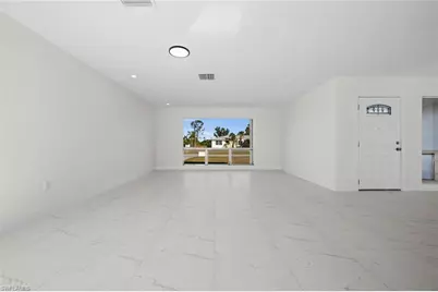 33 Golfview Pl, Rotonda West, FL 33947 - Photo 15