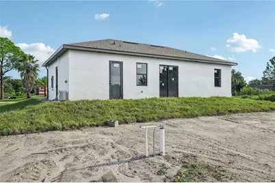 4402 E 19th St, Lehigh Acres, FL 33972 - Photo 7