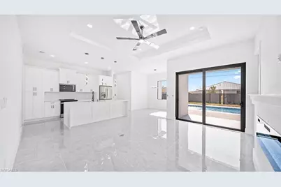 624 Tropicana Pkwy W, Cape Coral, FL 33993 - Photo 7