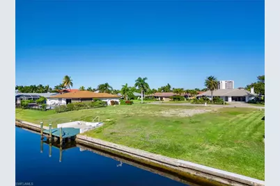 9821 Cypress Lake Dr, Fort Myers, FL 33919 - Photo 5