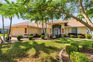 422 SE 12th Ct, Cape Coral, FL 33990 - Photo 31