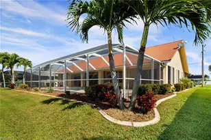 422 SE 12th Ct, Cape Coral, FL 33990 - Photo 21