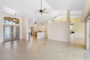 422 SE 12th Ct, Cape Coral, FL 33990 - Photo 5