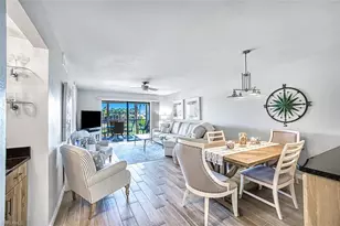 12171 Kelly Sands Way, Fort Myers, FL 33908 - Photo 7