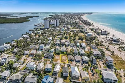 140 Hercules Dr, Fort Myers Beach, FL 33931 - Photo 5