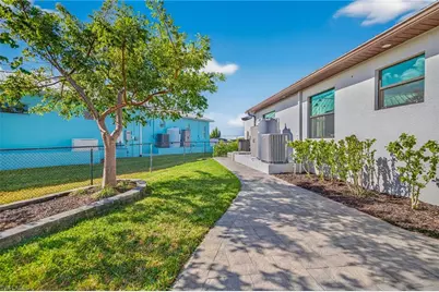 3900 Gulfstream Pkwy, Cape Coral, FL 33993 - Photo 39