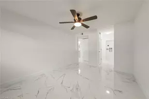 561 Periwinkle Way, Sanibel, FL 33957 - Photo 21