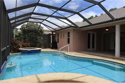325 SE 21st St, Cape Coral, FL 33990 - Photo 3