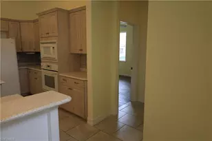 325 SE 21st St, Cape Coral, FL 33990 - Photo 13