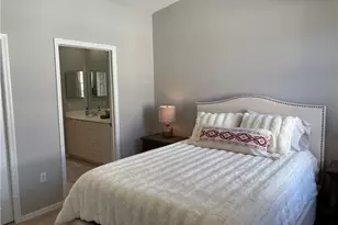 3269 Amanda Ln, Naples, FL 34109 - Photo 13