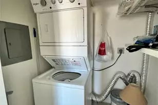 7035 Cedarhurst Dr, Fort Myers, FL 33919 - Photo 13