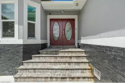 4885 E Riverside Dr, Fort Myers, FL 33905 - Photo 3